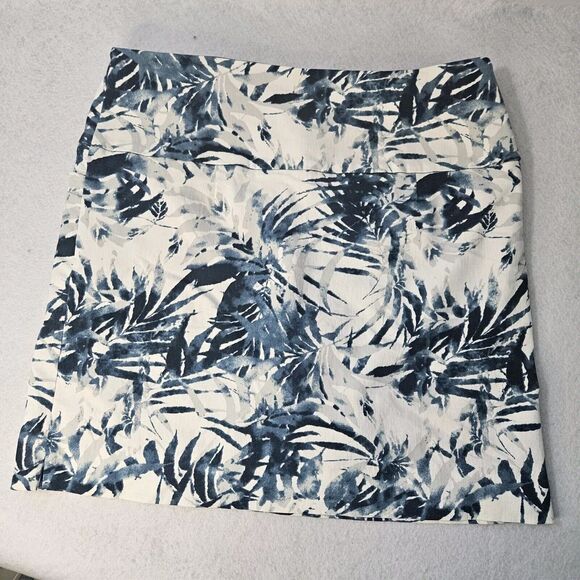 SC & CO Skort Sz L Blue & White Leaf Tummy Control Pockets Golf Tennis - Picture 2 of 7
